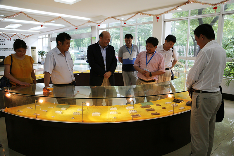 西门子来访.JPG 西门子来访.JPG